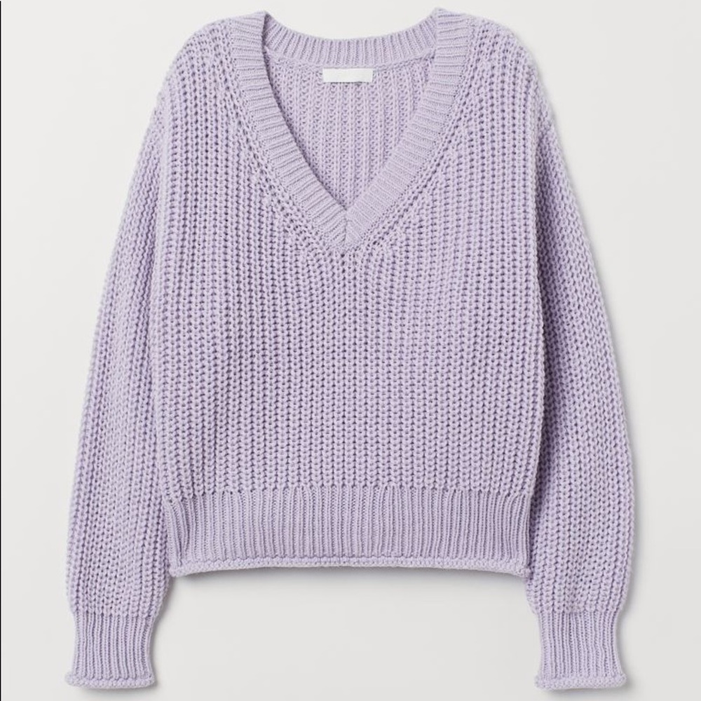 H&M Lilac Knit V-neck